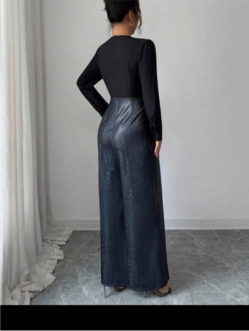 Black Metallic Wide Leg Jumpsuit Wrap V Neck Long Sleeve -  Size M - Picture 7 of 7